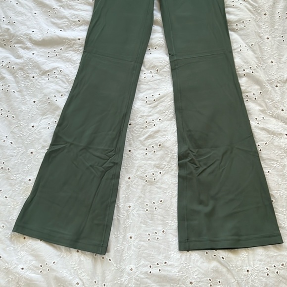 Lululemon Pants - Picture 7 of 8